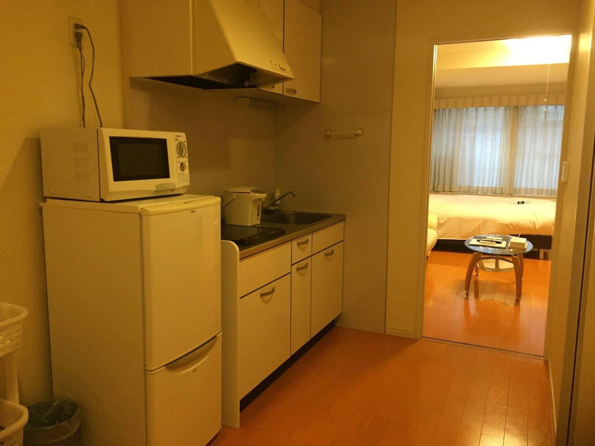 Plaza Fuyo Hotel ฟูกุโอกะ ภายนอก รูปภาพ